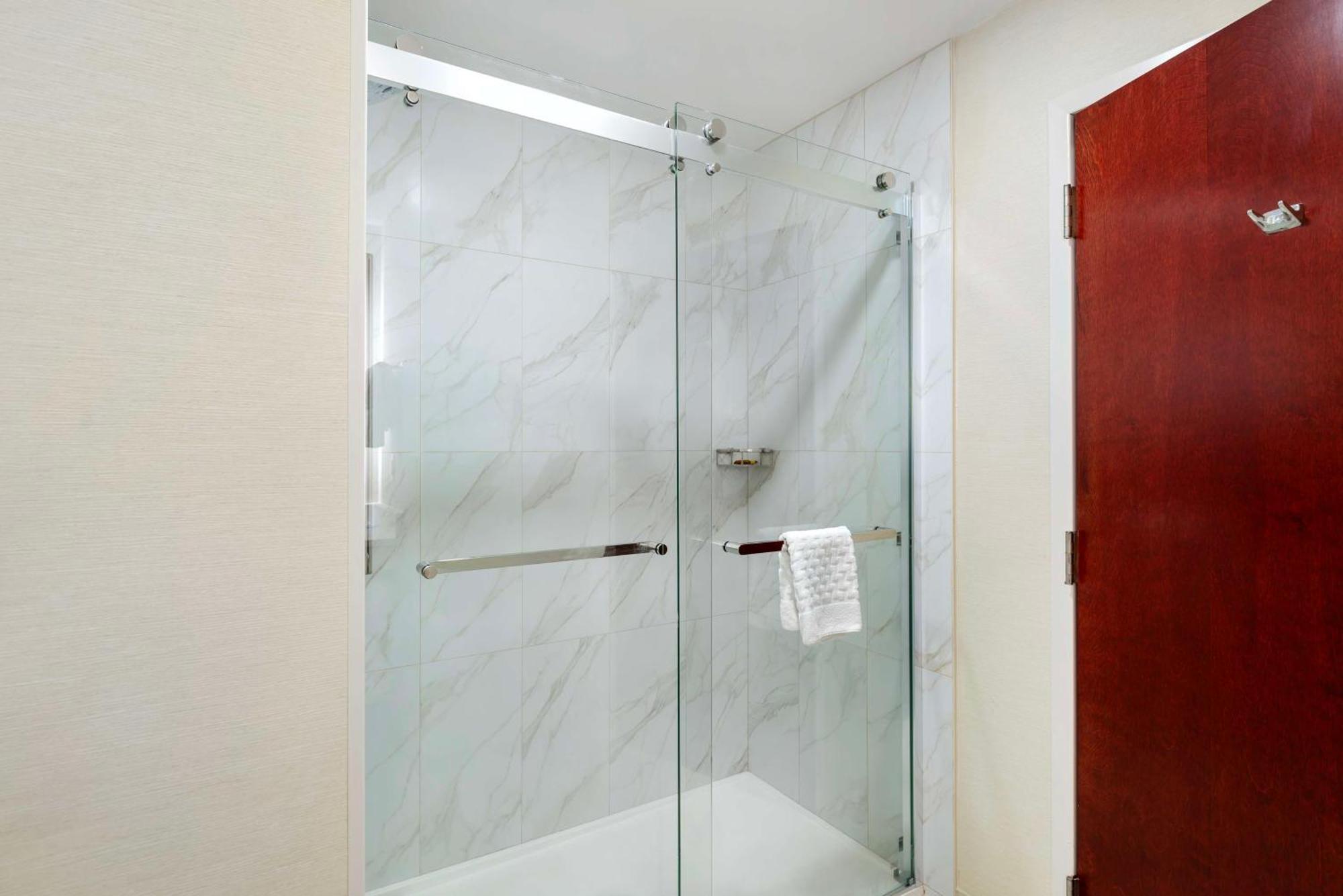 Best Western Plus Crossroads Inn & Suites Zion Crossroads Dış mekan fotoğraf