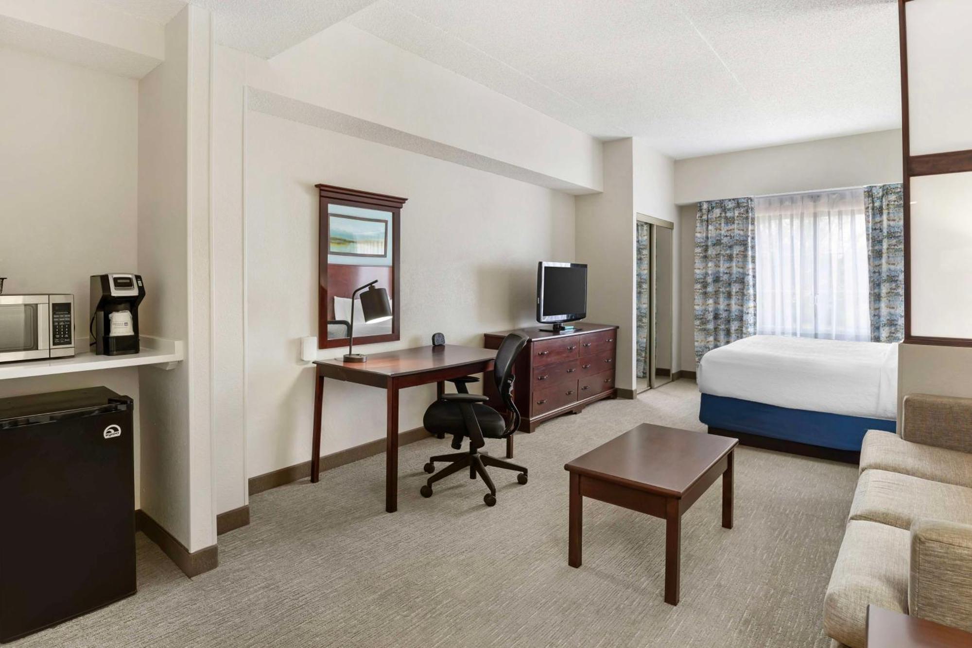 Best Western Plus Crossroads Inn & Suites Zion Crossroads Dış mekan fotoğraf