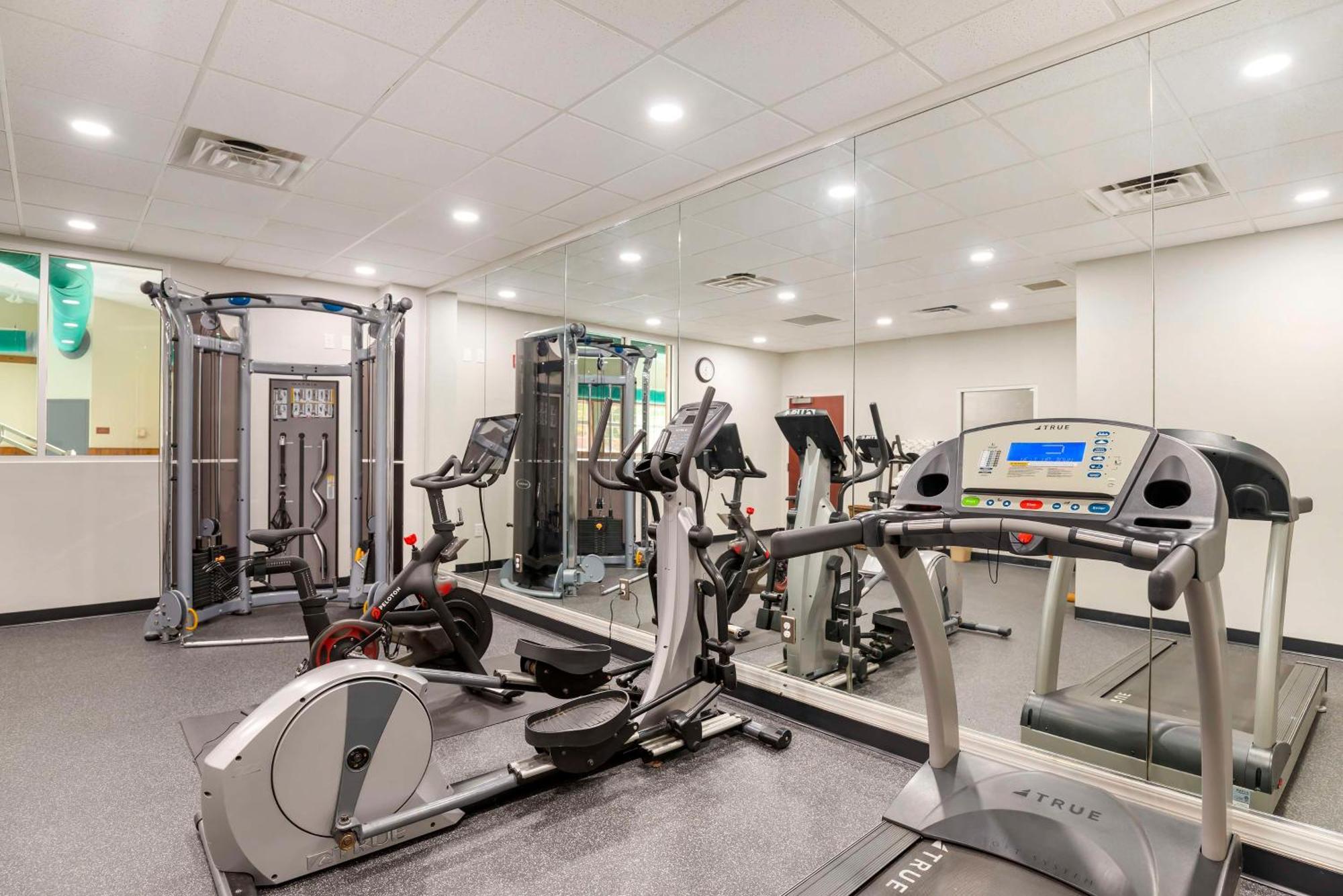Best Western Plus Crossroads Inn & Suites Zion Crossroads Dış mekan fotoğraf